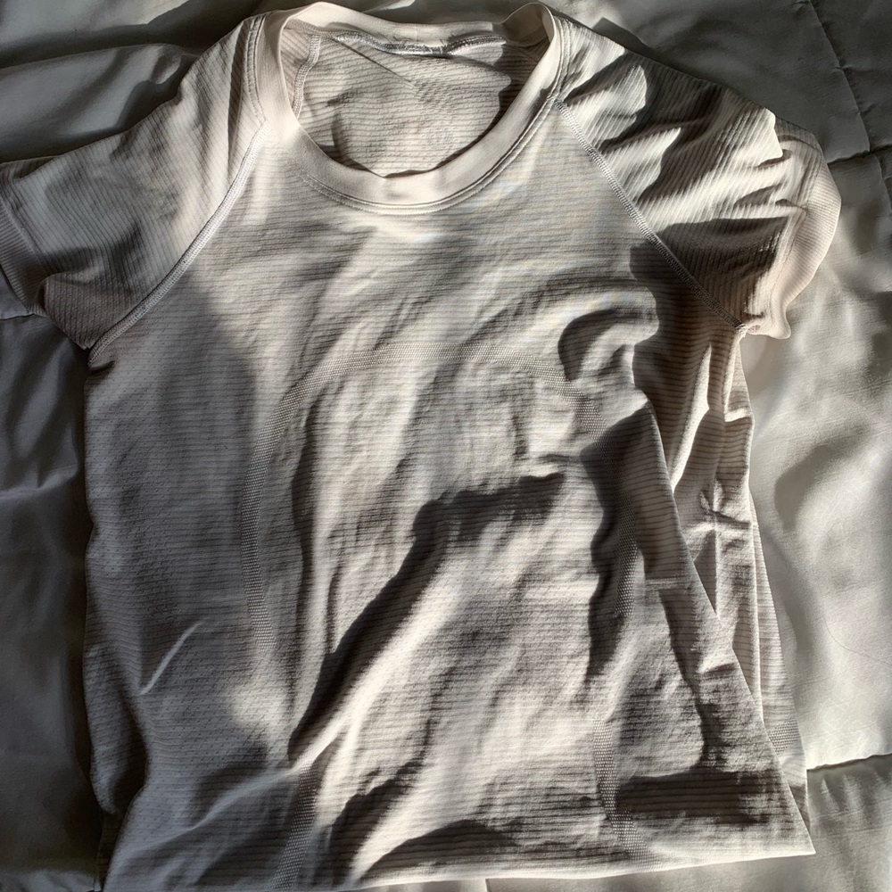 lululemon swiftly tech tee shirt